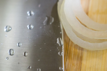 slicing onions with a knife