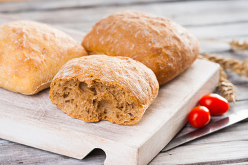 Homemade bread and tomatoes 