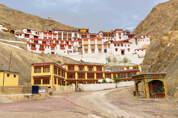 Rizong Monastery, ladakh - obrazy, fototapety, plakaty
