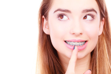 Naklejka premium Portrait of happy thinking you woman