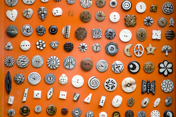 Buttons of various shapes made of bones