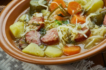 German Kohlsuppe