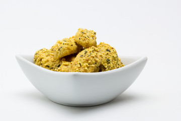 Galletas saladas aromatizadas a las finas hierbas