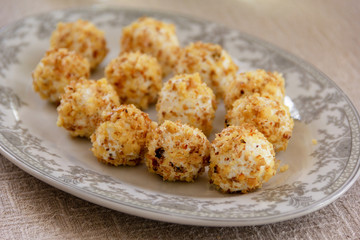 Goat cheese balls
