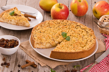 Crumble apple cake. 