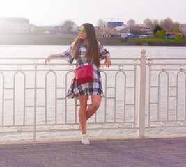 dress, sunglasses, handbag, sneakers, fun, river landscape