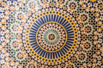 Historisches Mosaik in einer kasbah in Marokko