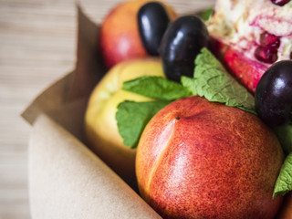 composition of fresh fruit and mint