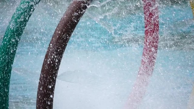 HD 1080 super slow springer spray in the pool