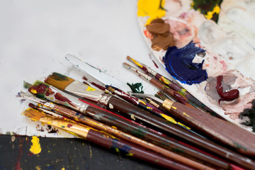 Obraz premium Artist paint brushes background.