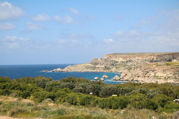Fototapeta na wymiar Golden Bay at the Mediterranean sea in Malta 