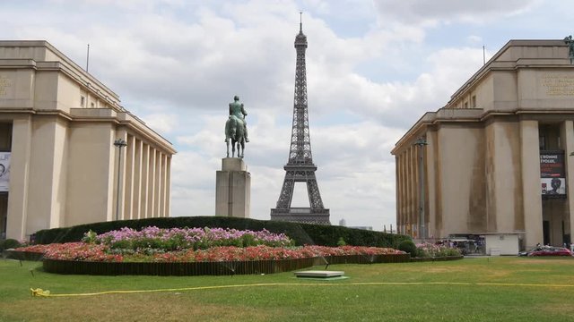 The Eiffel Tower seen from Place du Trocadero 