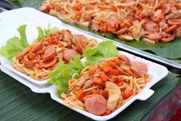 Spaghetti with pork delicious at street food