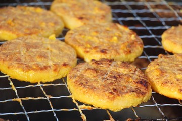 Grilled sticky rice with egg plating delicious
