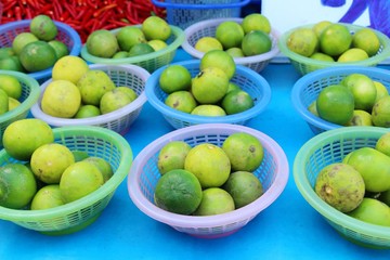 Fresh lemon for cooking in the market