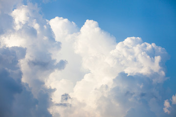 Beautiful cloud on the blue sky