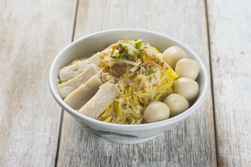 clear asian soup noodles