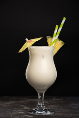 Cocktail pina colada