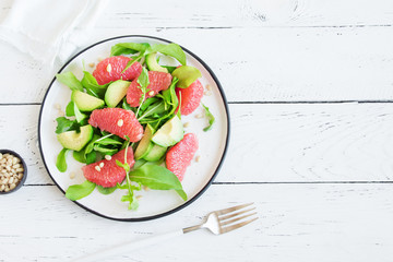 Avocado and grapefruit salad