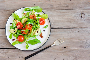 Avocado and tomatoes salad