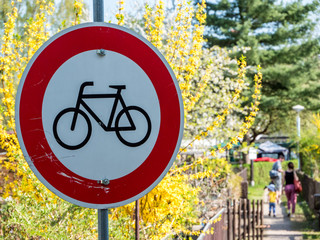 Durchfahrtverbot für Fahrräder