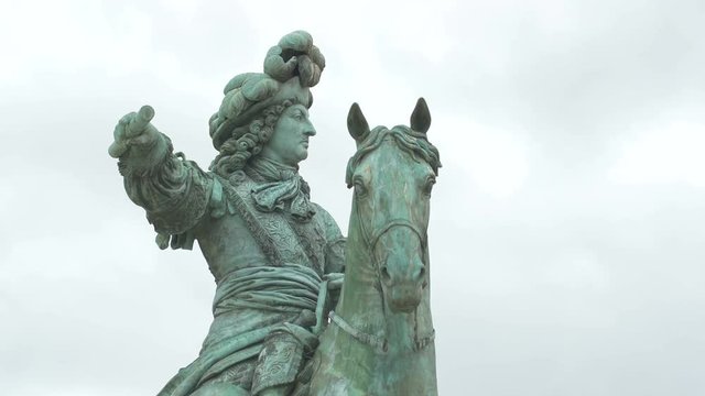 Close up of the equestrian statue of Louis XIV 