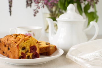  Traditional berry fruits pound cake for breakfast 