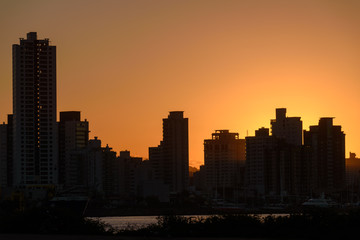 Obraz premium Cityscapes: Sunset