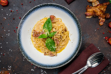 Spaghetti Carbonara with bacon