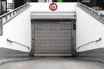 Einfahrt in eine Tiefgarage