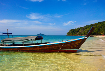 Naklejka na ściany i meble Boat at Koh Bulone island beach, Satun, Thailand