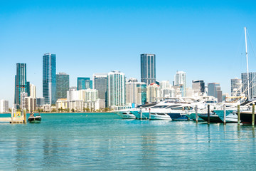 Fototapeta na wymiar Miami skyline