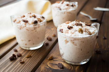 Rice pudding with coconut, cinnamon and raisins.