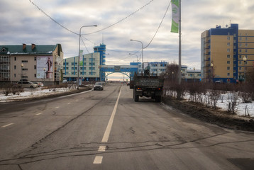 Fototapeta na wymiar Road and view of the city of Khanty-Mansiysk. Russia