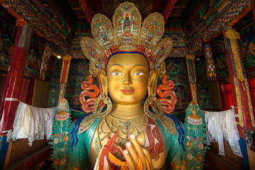 Futur Bouddha ou Bouddha Maitreya 28e dans le monastère de Thiksey Gompa au Ladakh, Inde du Nord