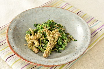 山菜の胡麻和え