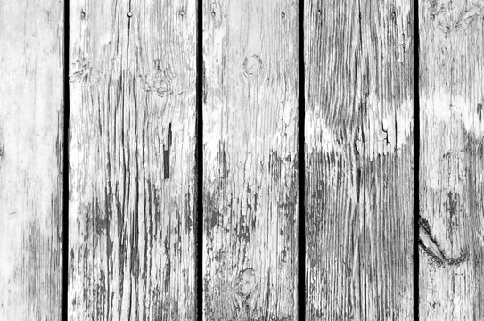 Wooden fence pattern in black and white.