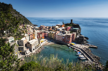 Fototapeta na wymiar Vista aerea di Vernazza in provincia di La Spezia 