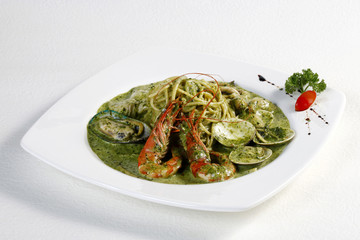 seafood pesto pasta