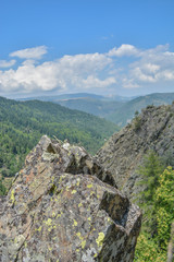 Fototapeta na wymiar rocks on top at the mountains