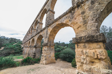 Fototapeta na wymiar Aqueduct of the Ferreres of Tarragona