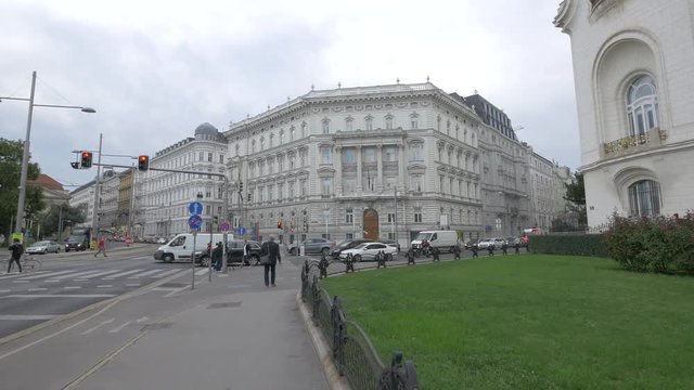 Driving on Gu&radic;&uuml;hausstra&radic;&uuml;e street
