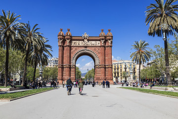 Fototapeta na wymiar Arc de Triomphe in Barcelona, Catalonia, Spain