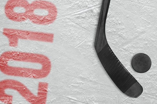 Hockey season in 2018, hockey accessories on ice