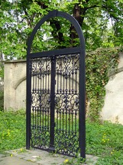 gate on the old johannis cemetry - old Johannisfriedhof in Leipzig behind the grassi museeum