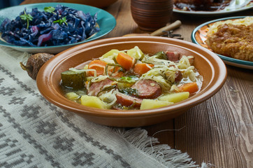 German Kohlsuppe