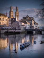 Abendstimmung an der Limmat in Zürich - obrazy, fototapety, plakaty