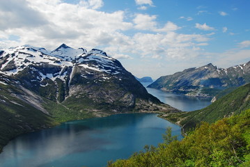 Fototapeta na wymiar Norway. Glacial lakes with blue clear water