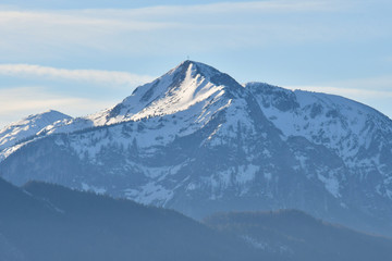 Fototapeta na wymiar Berge Gebirge Winter Nebel