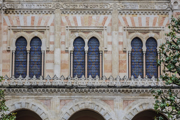 Obraz premium View of Great Synagogue of Florence (Tempio Maggiore Israelitico di Firenze, 1848). Great Synagogue of Florence is one of largest synagogues in South-central Europe. Florence, Tuscany region, Italy.